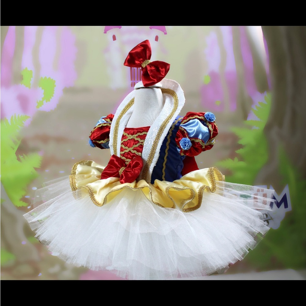 Snow white baby dress.